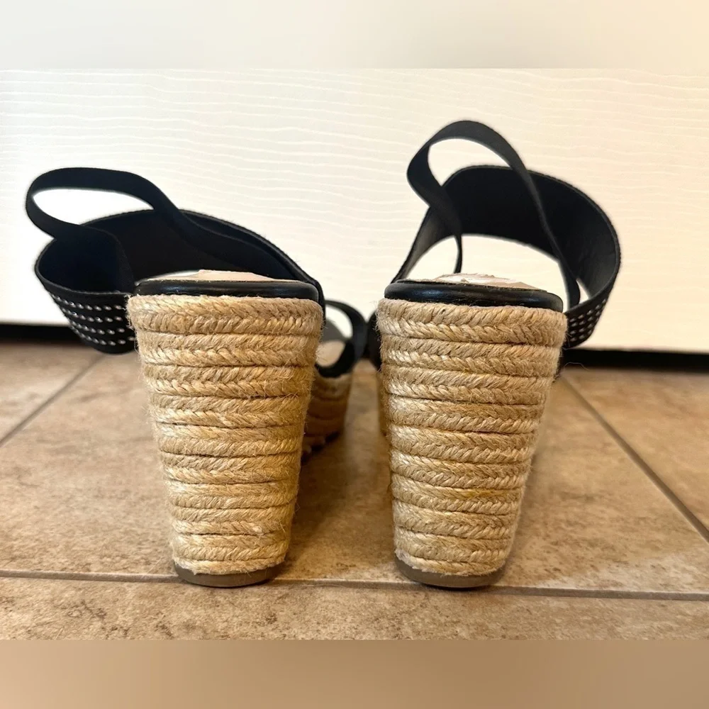 Steve Madden Axil Wedge Sandals with Studded Straps - Picture 5 of 7